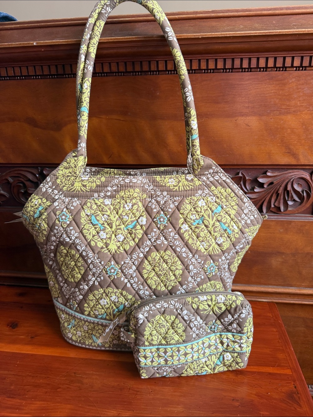 NWT Vera Bradley | Angle Tote & Small Cosmetic Bag Set Sittin’ in a Tree Retired